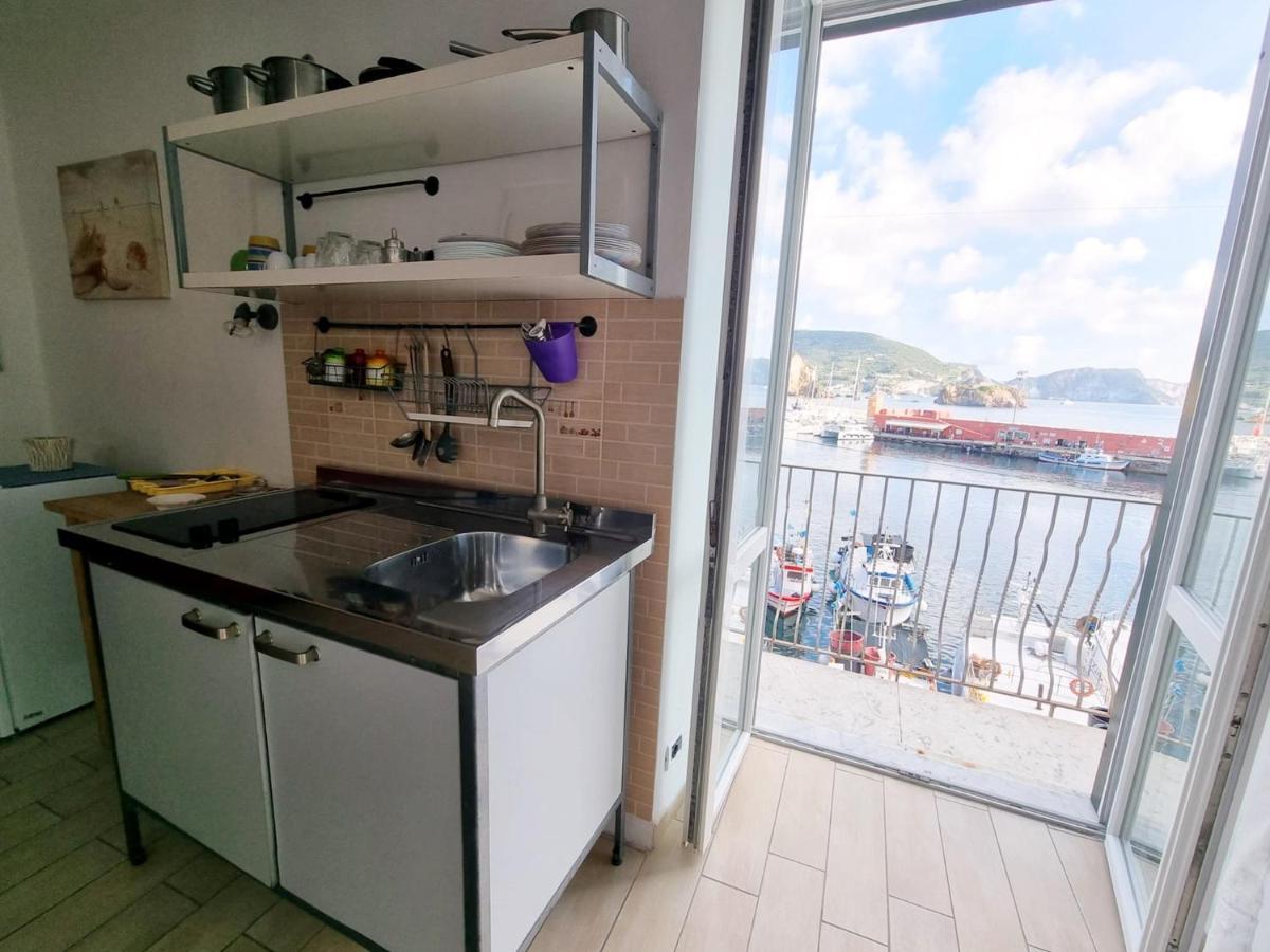 Maridea - La Darsena Lejlighed Ponza Eksteriør billede